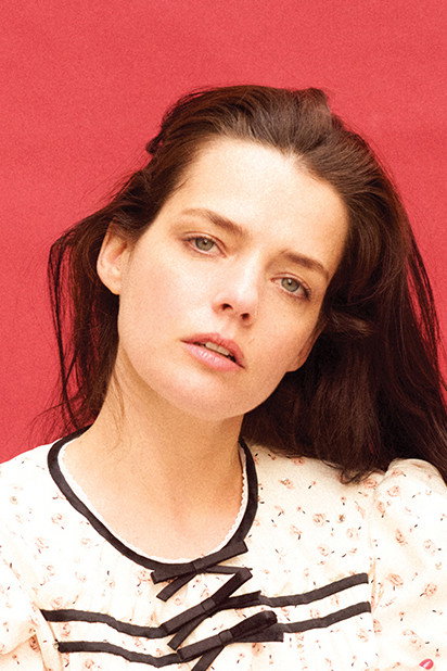Roxane Mesquida's poster