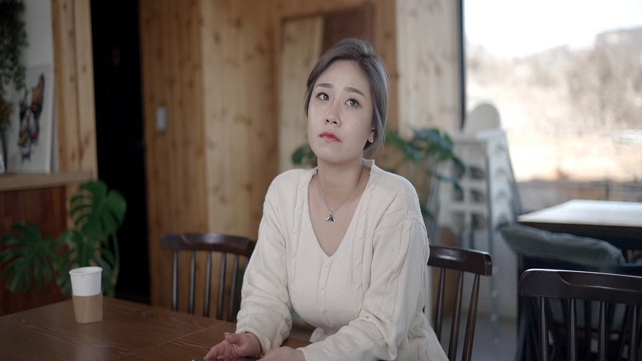 82년생 박아라's poster