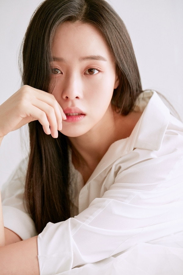 Choi Yun-la's poster