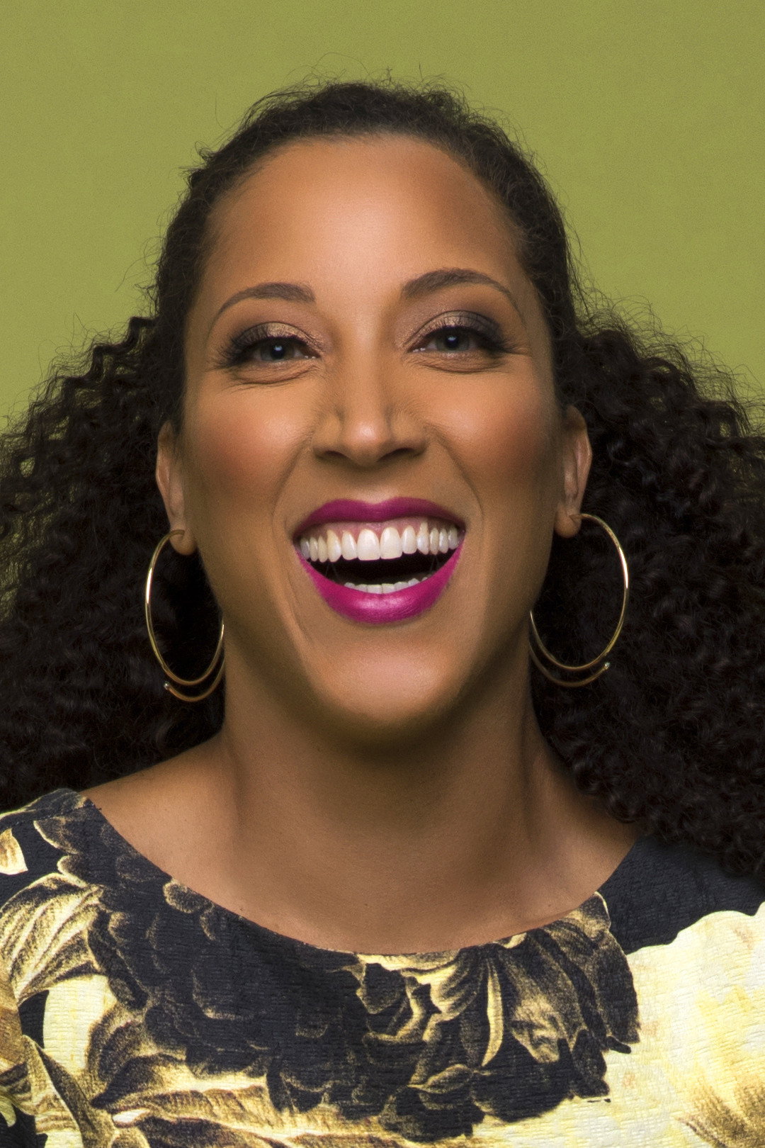 Robin Thede's poster