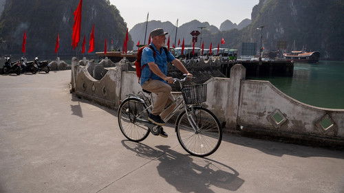 Bill Bailey’s Vietnam S01E06 backdrop