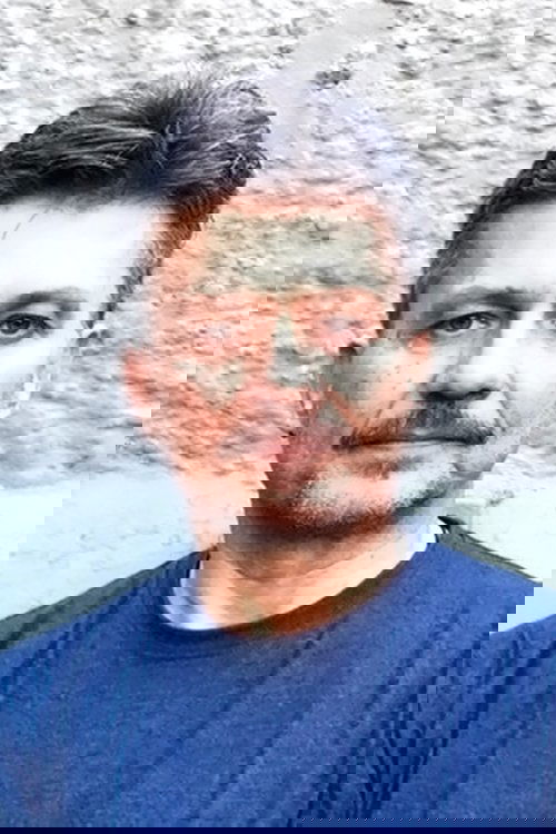 Κώστας Καζανάς