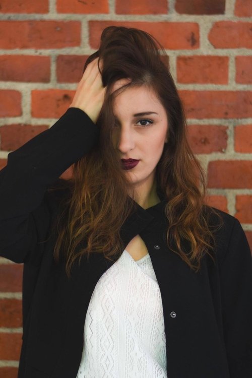 Tara Salas profile