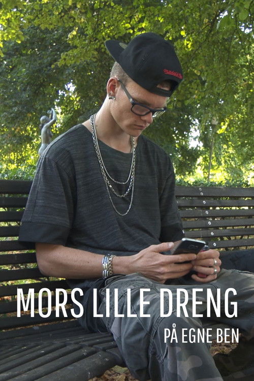 Mors lille dreng på egne ben