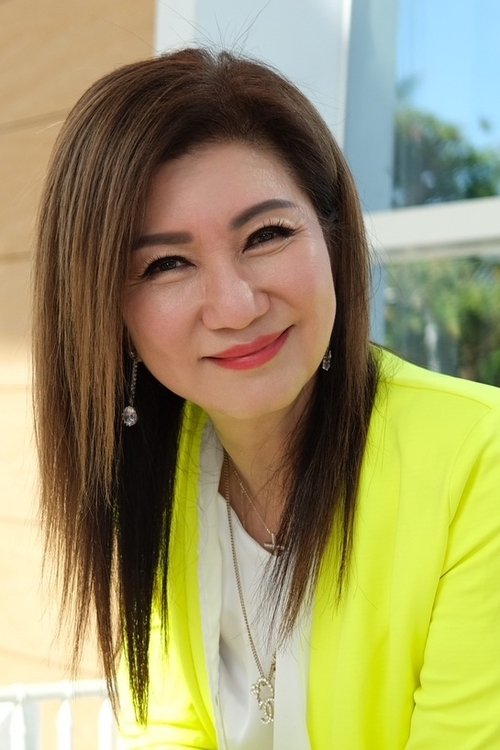 Virginia Lok photo Virginia Lok