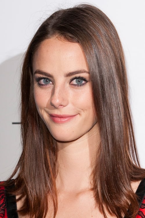 Kaya Scodelario isTeresa Agnes