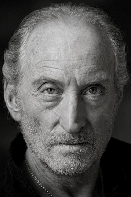 Kép: Charles Dance színész profilképe