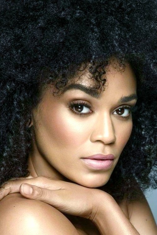 Kép: Pearl Thusi színész profilképe