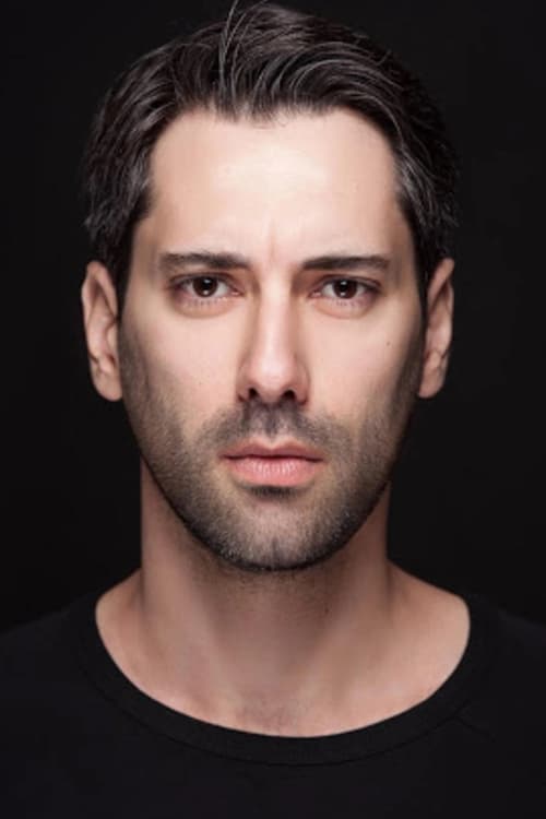 Kép: Şafak Başkaya színész profilképe