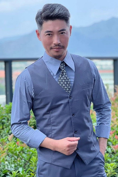 Li Congbiao photo 2