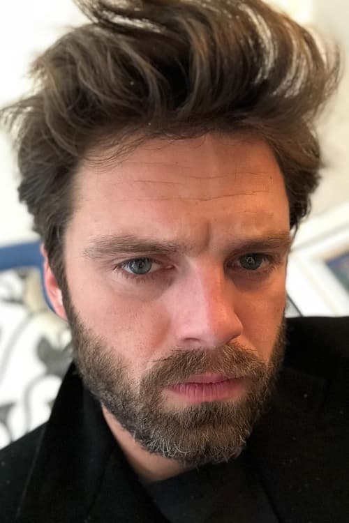 Kép: Sebastian Stan színész profilképe