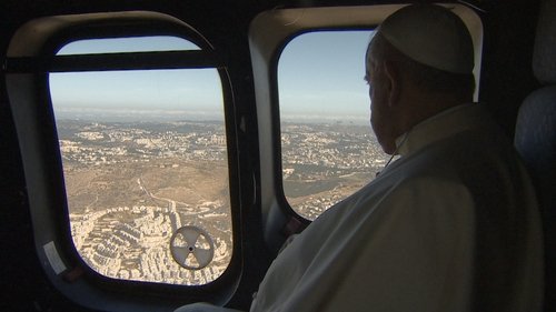 In Viaggio: The Travels of Pope Francis image 3