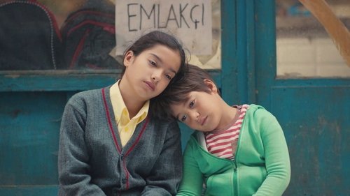Escena del episodio 1 de la temporada 3 de la serie Mujer