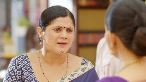E1304. Pushpa's Firm Decision still