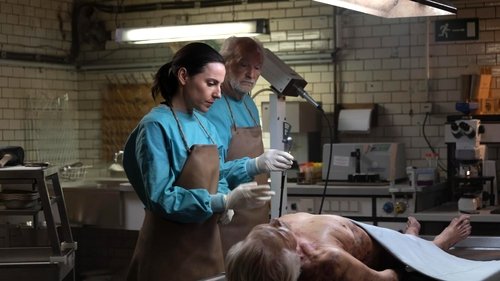 Escena del episodio 2 de la temporada 1 de la serie Dead End