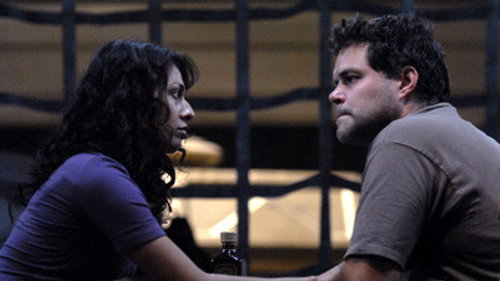 Battlestar Galactica S04E03 — The Ties That Bind episode still