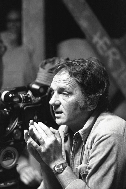 Theodor Lewald ha trabajado con Sándor Simó en 1 ocasiones