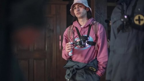 Escena del episodio 2 de la temporada 1 de la serie FOMO