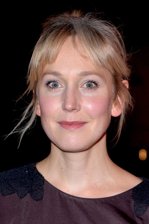 Hattie Morahan isCorinne Aldrich