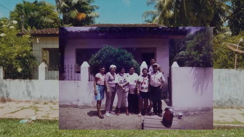 Casa de Luiza Backdrop Blur