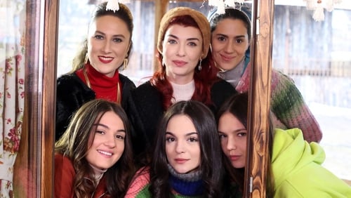 Poster della serie Kuzey Yıldızı: İlk Aşk