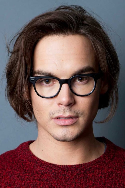 Kép: Tyler Blackburn színész profilképe