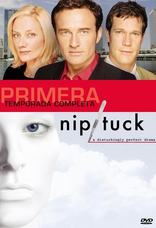 Ver temporada 1 de Nip/Tuck, a golpe de bisturí Póster de la temporada 1 de la serie Nip/Tuck, a golpe de bisturí