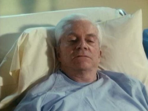 Escena del episodio 16 de la temporada 2 de la serie Falcon Crest