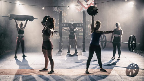 Strong Women — Fundos 1