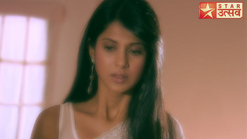 Riddhima Hugs Armaan