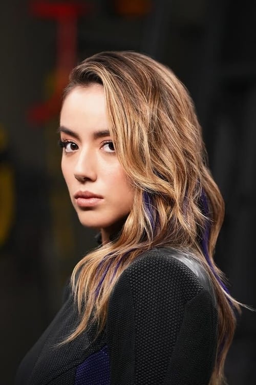 Kép: Chloe Bennet színész profilképe