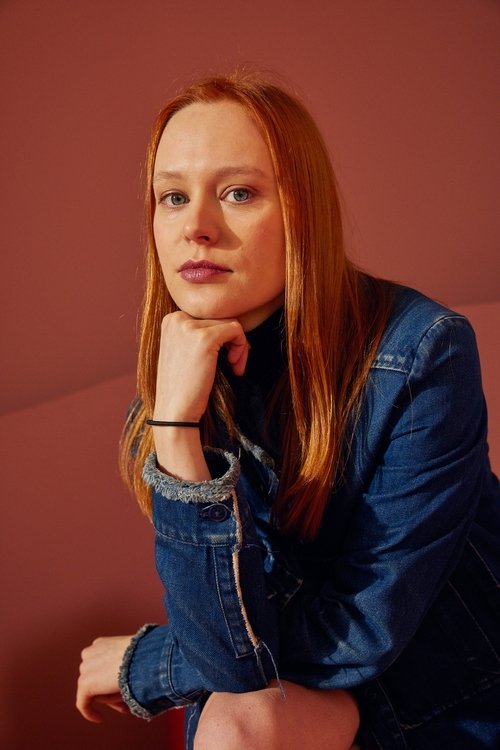 Sophie Compton profile