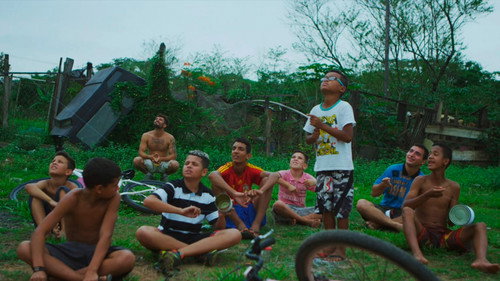 Quem Chegar Por Último