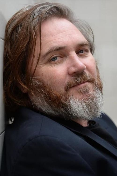 Kép: Alex Ferns színész profilképe