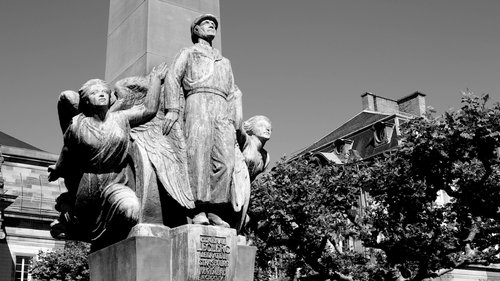 Esculpiendo en la memoria image 2