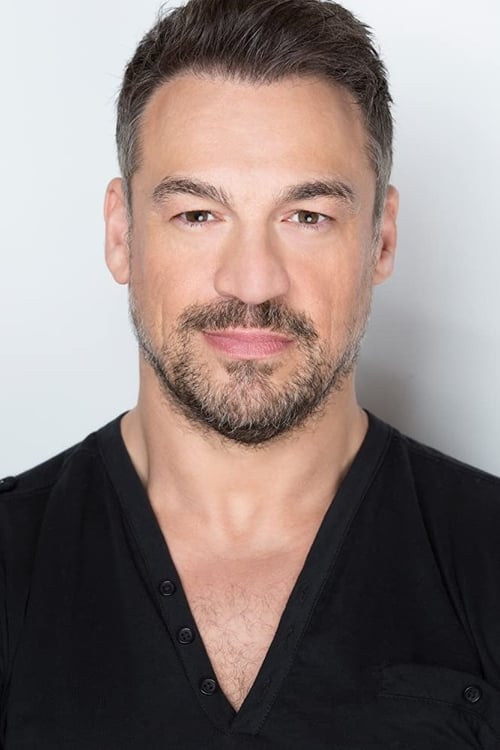 Kép: Aleks Paunovic színész profilképe