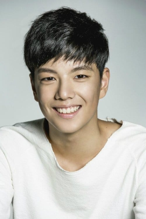 Kép: Ji Min-hyuk színész profilképe
