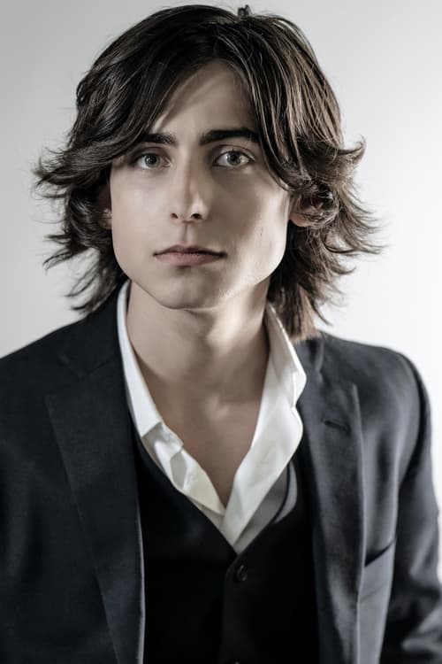 Kép: Aidan Gallagher színész profilképe