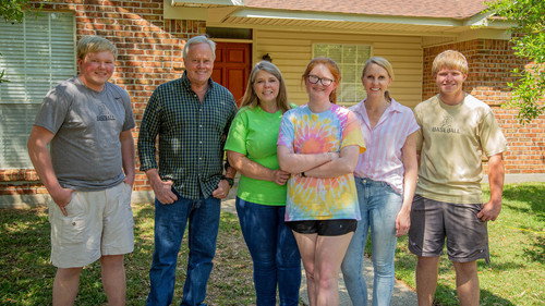 Today's Homeowner with Danny Lipford Backdrop Blur
