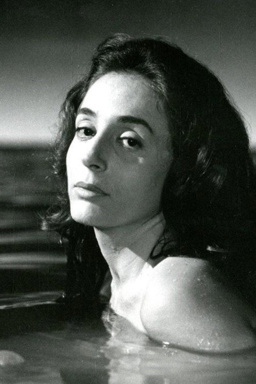 Ellie Lambeti photo 2