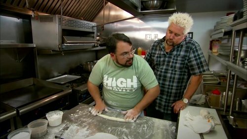 Escena del episodio 2 de la temporada 17 de la serie Diners, Drive-Ins and Dives