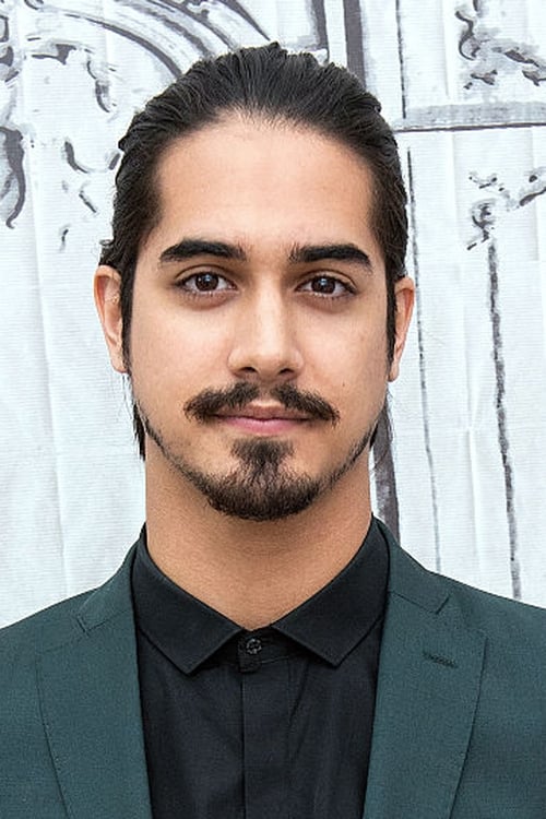 Kép: Avan Jogia színész profilképe