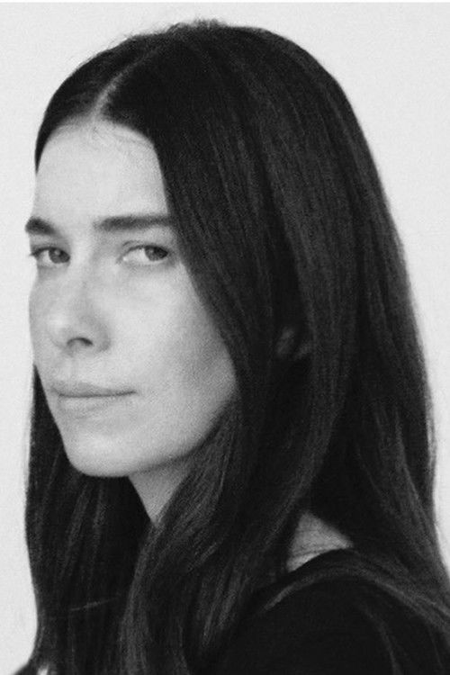 Danielle Haim Photo