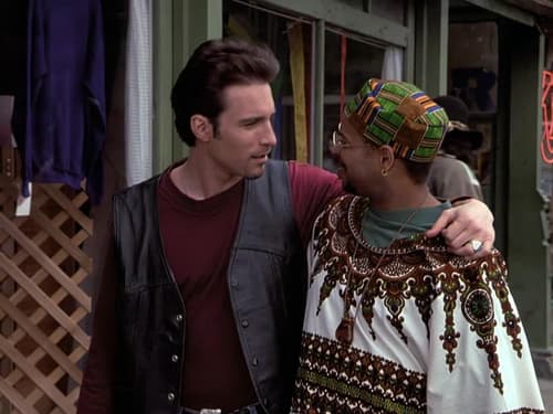 Escena del episodio 21 de la temporada 3 de Doctor en Alaska