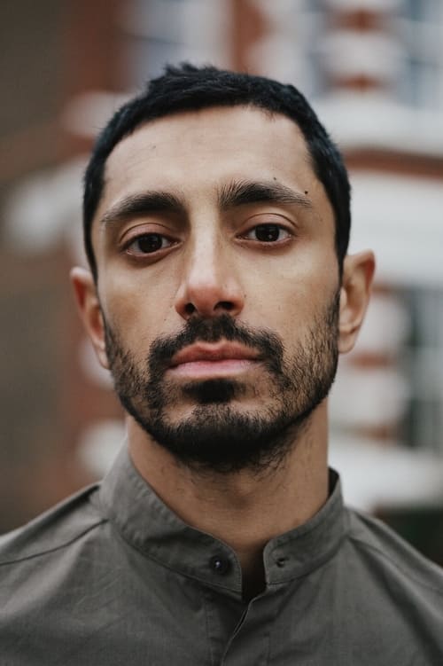 Kép: Riz Ahmed színész profilképe