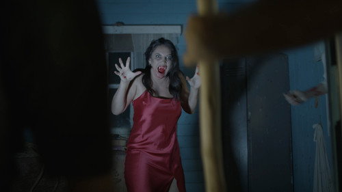Dracula Revamped — Fundos 1