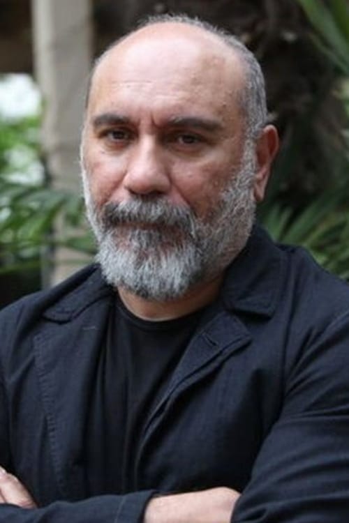 Kép: Mustafa Avkıran színész profilképe