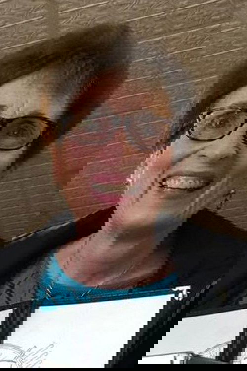 1932923