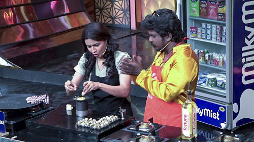 The Miniature Cooking Round