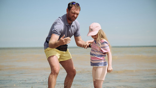 Poster della serie Dirty Business